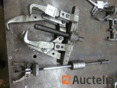 2 Pulley Wrenches