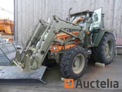 Agricultural tractor 4 x 4, front loader and rear winch Steyer Trac Wh Farm W/W
