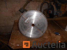 circular-saw-blade-diameter-300-1107598G.jpg