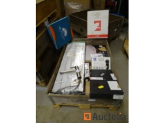 Pallet of Sanitary and various equipment (store value +/-€1191)