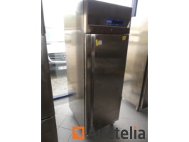 refrigerator-stainless-steel-professional-on-wheels-diamond-id70he-1218190G.jpg