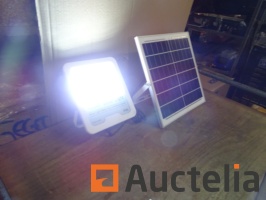 solar-spot-kit-with-azaris-remote-control-etd-850-1301641G.jpg